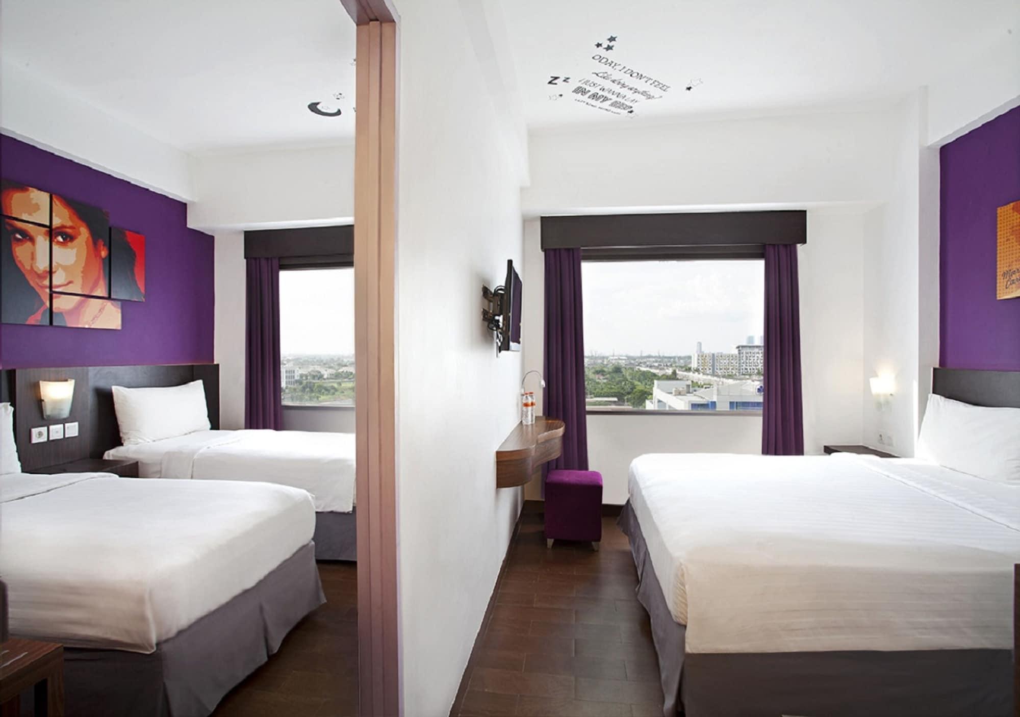Fame Hotel Gading Serpong Tangerang Exterior photo